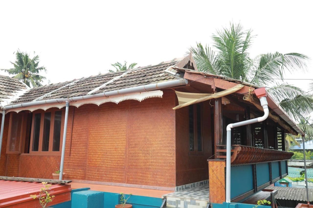 Sajeev Home Stay Черай-Бич Экстерьер фото