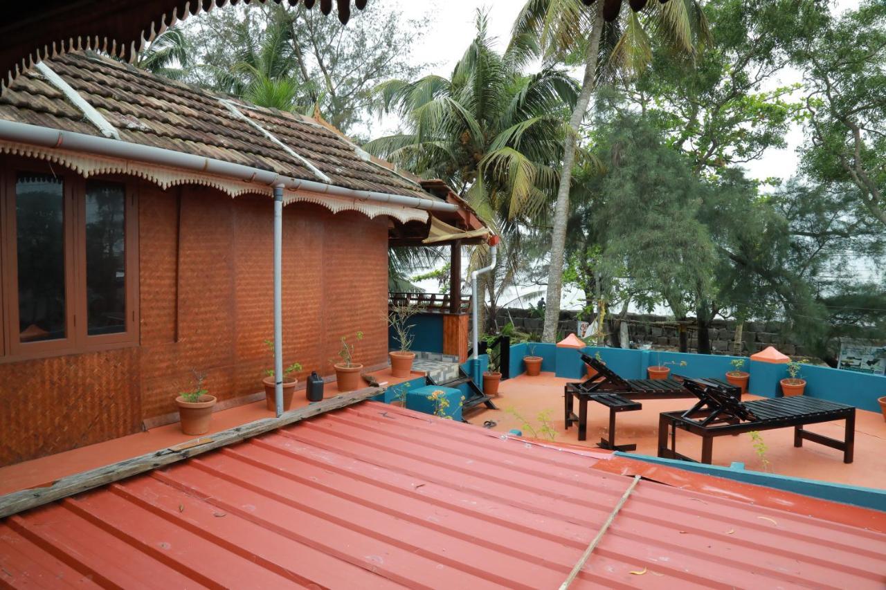 Sajeev Home Stay Черай-Бич Экстерьер фото